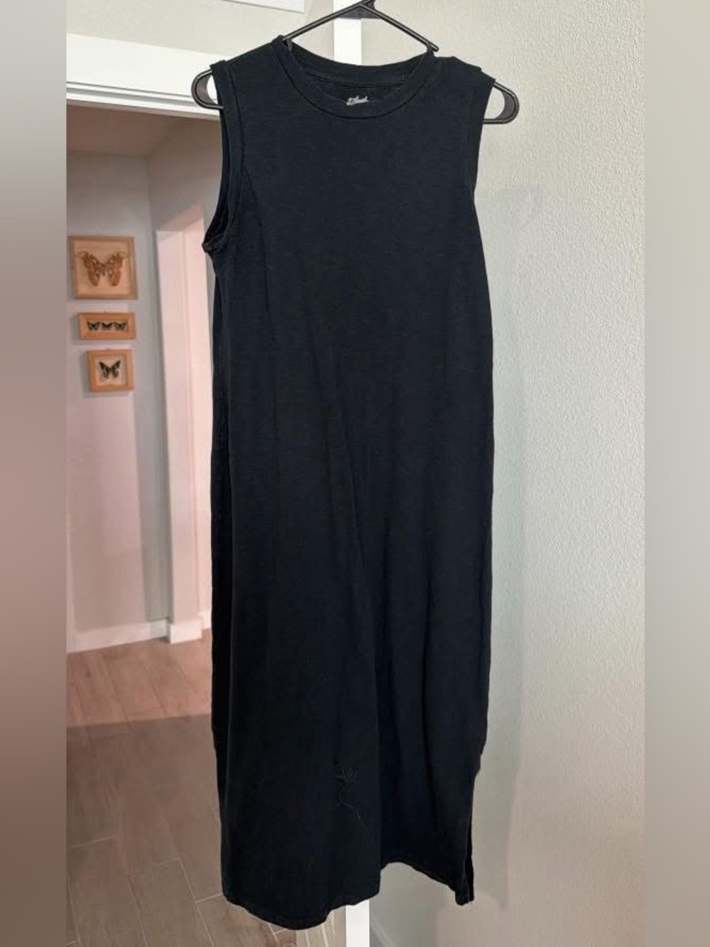 Sleeveless Black tshirt dress